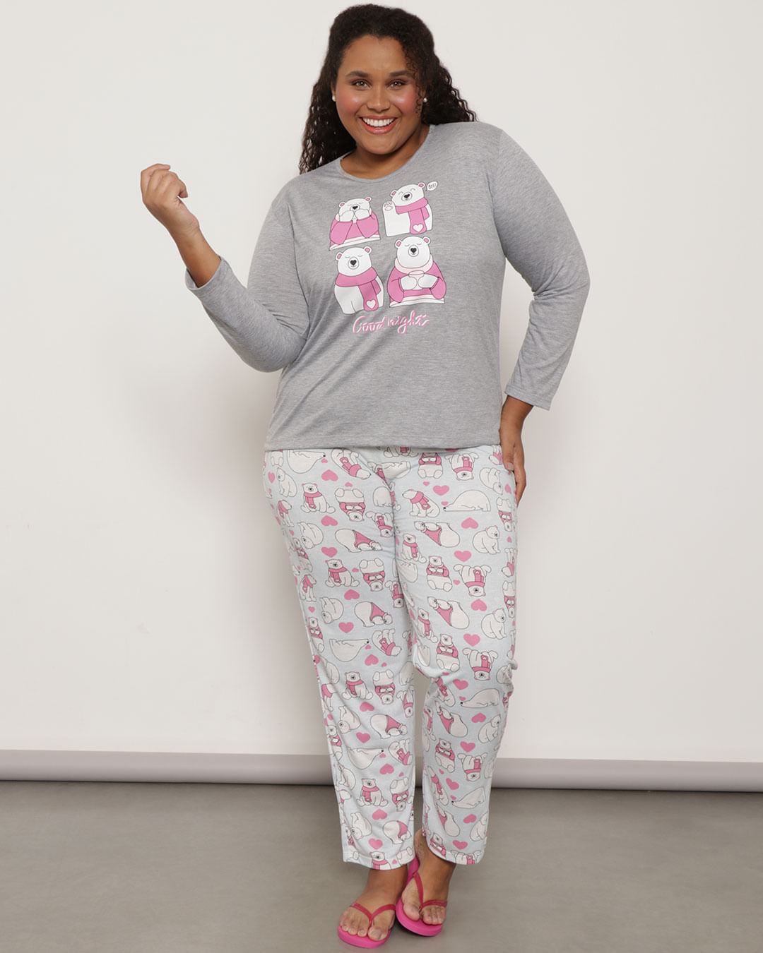 Pijama-Plus-Size-Feminino-Longo-Estampa-Ursinho-Cinza