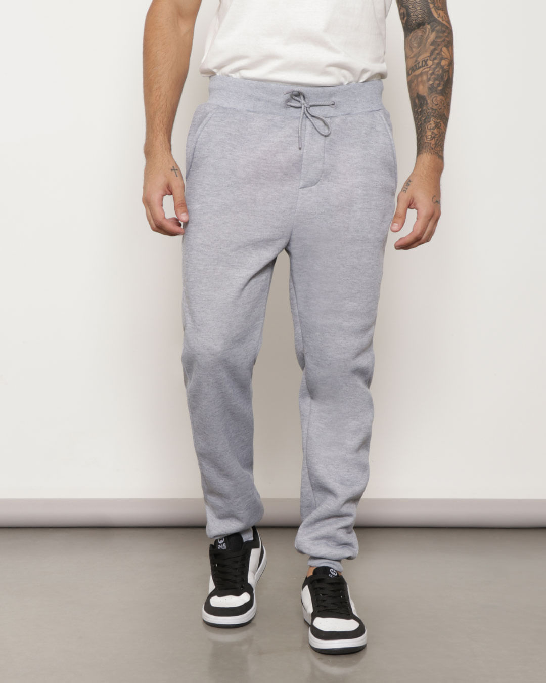 Calca-Moletom-Masculina-Jogger-Estampa-Na-Barra-Cinza