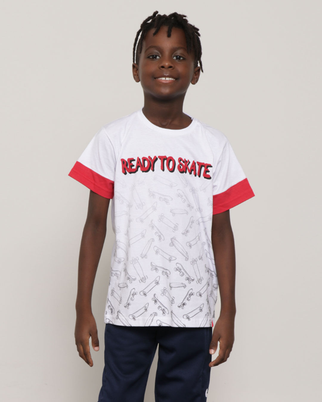 Camiseta-Infantil-Com-Estampa-Skate-Branca