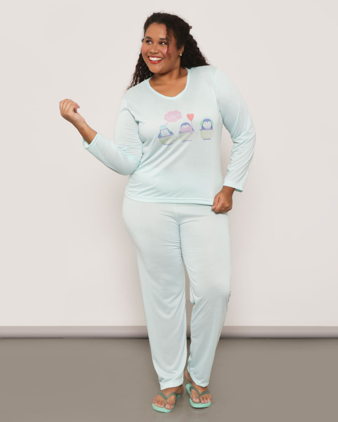 Pijama-Plus-Size-Feminino-Longo-Com-Estampa-Verde