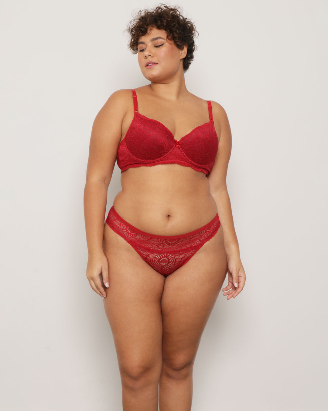 Calcinha-Plus-Size-Feminina-Fio-Dental-Com-Renda-Vermelha