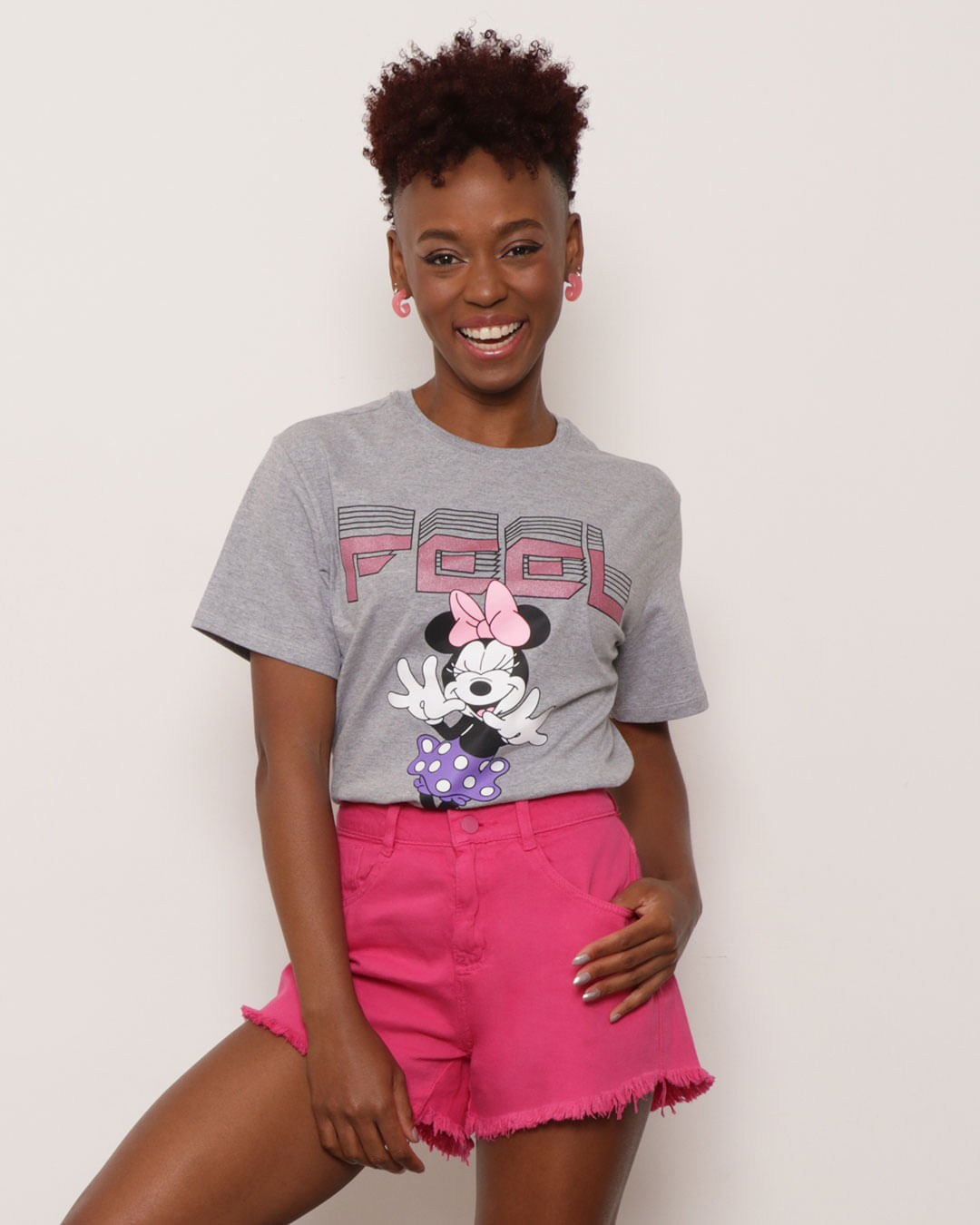 Camiseta-Feminina-Estampa-Minnie-Disney-Cinza