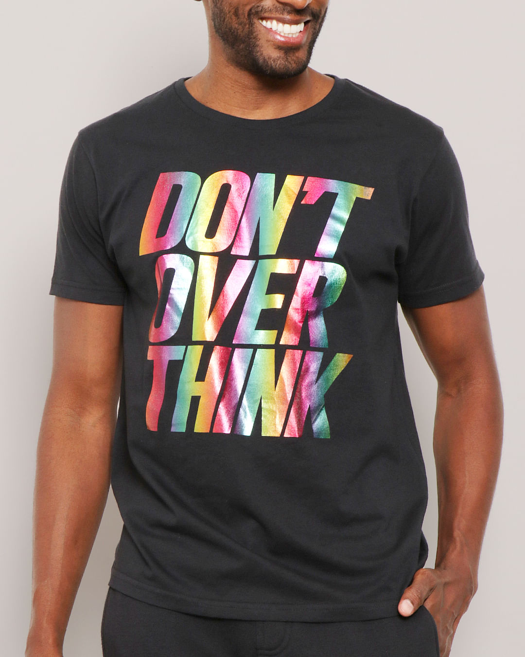 Camiseta-Masculina-Pride-Estampa-Dont-Over-Think-Preta