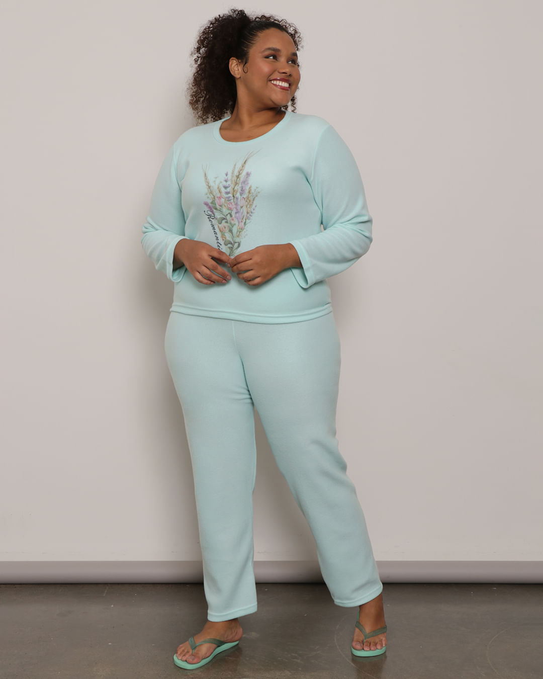 Pijama-Plus-Size-Feminino-Longo-Soft-Estampado-Verde