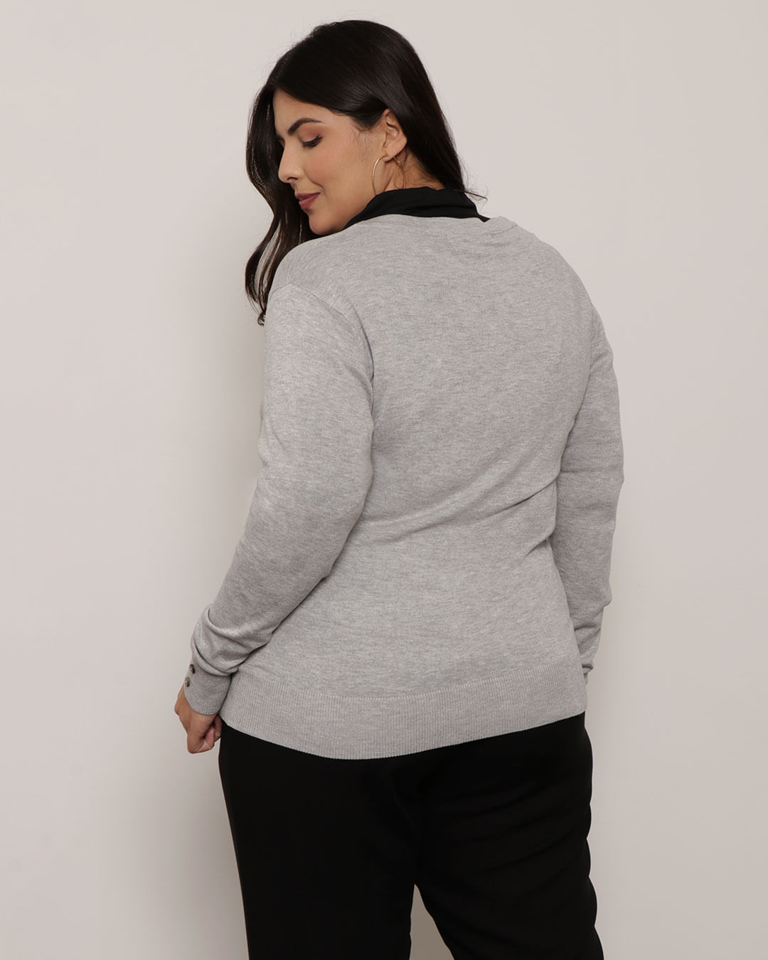 Cardigan--Feminino-Plus-Size-Liso-Cinza