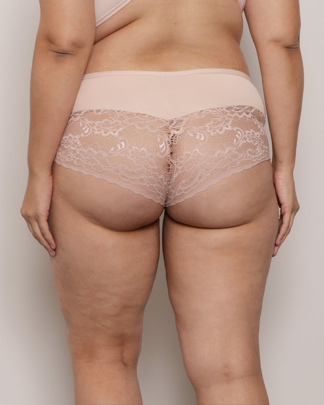 Calcinha-Plus-Size-Feminina-Calecon-Com-Renda-Bege