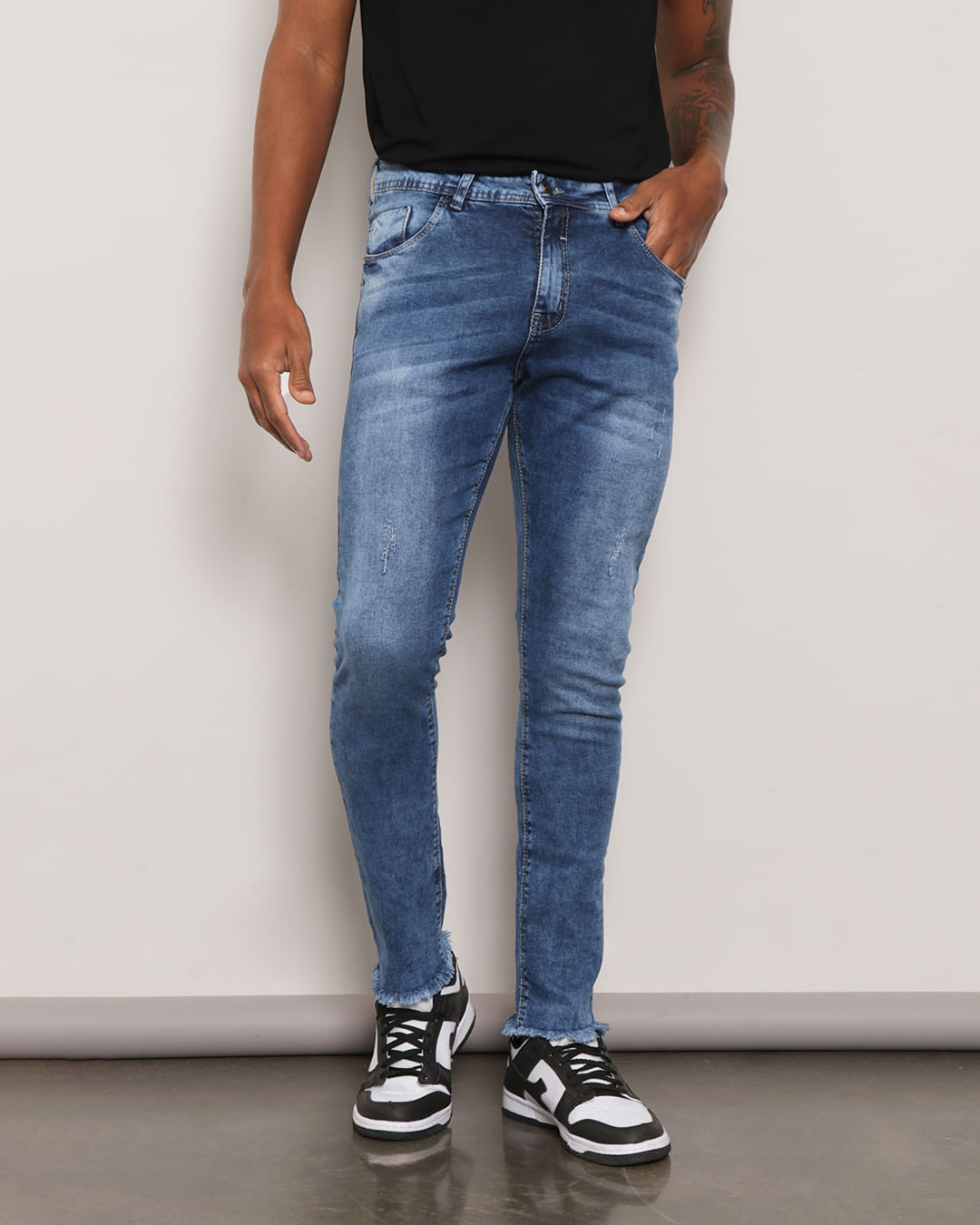 Calca-Jeans-Masculina-Estonada-Com-Puidos-Azul