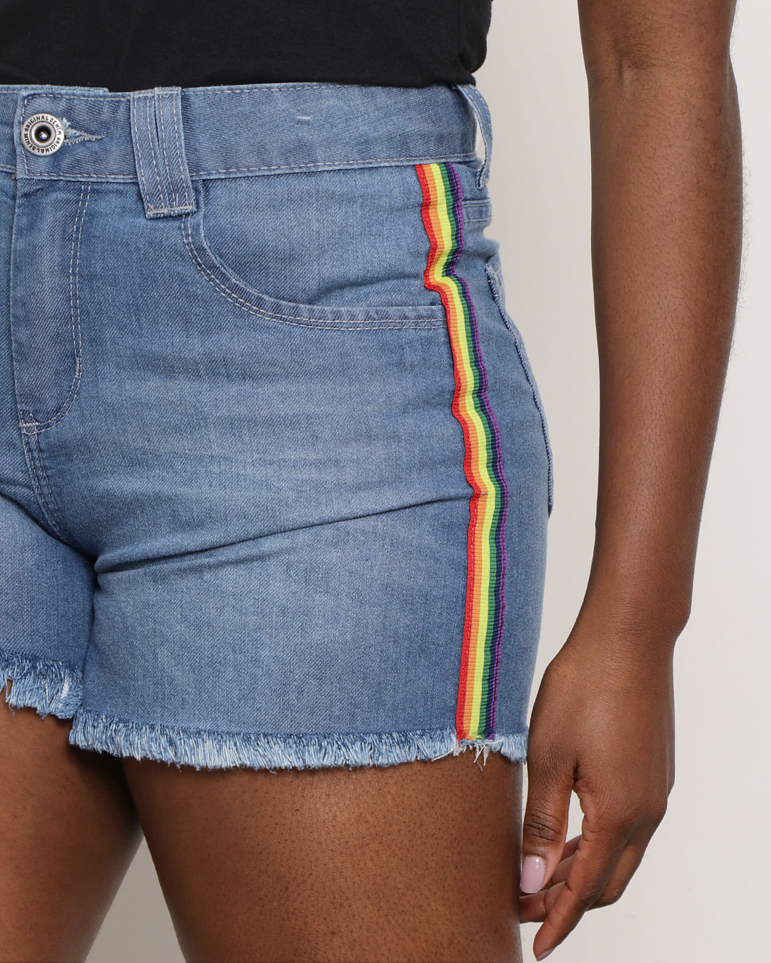 Short-Jeans-Feminino-Pride-Desfiado-Azul