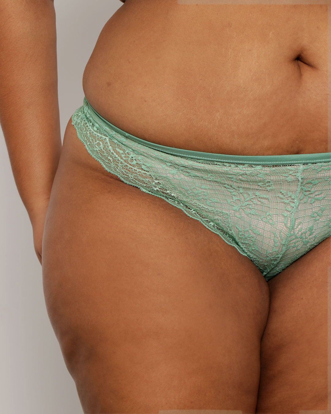 Calcinha-Plus-Size-Feminina-Renda-Fio-Verde