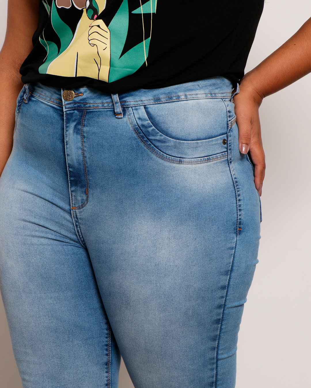 Calca-Jeans-Plus-Size-Feminina-Empina-Bumbum-Skinny-Azul-Claro