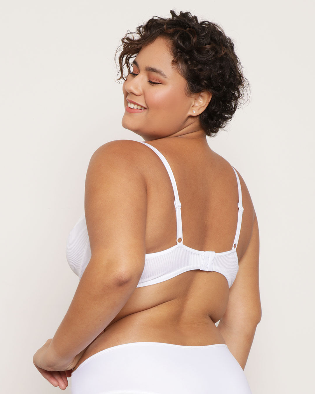 Sutia-Plus-Size-Sem-Bojo-Branco