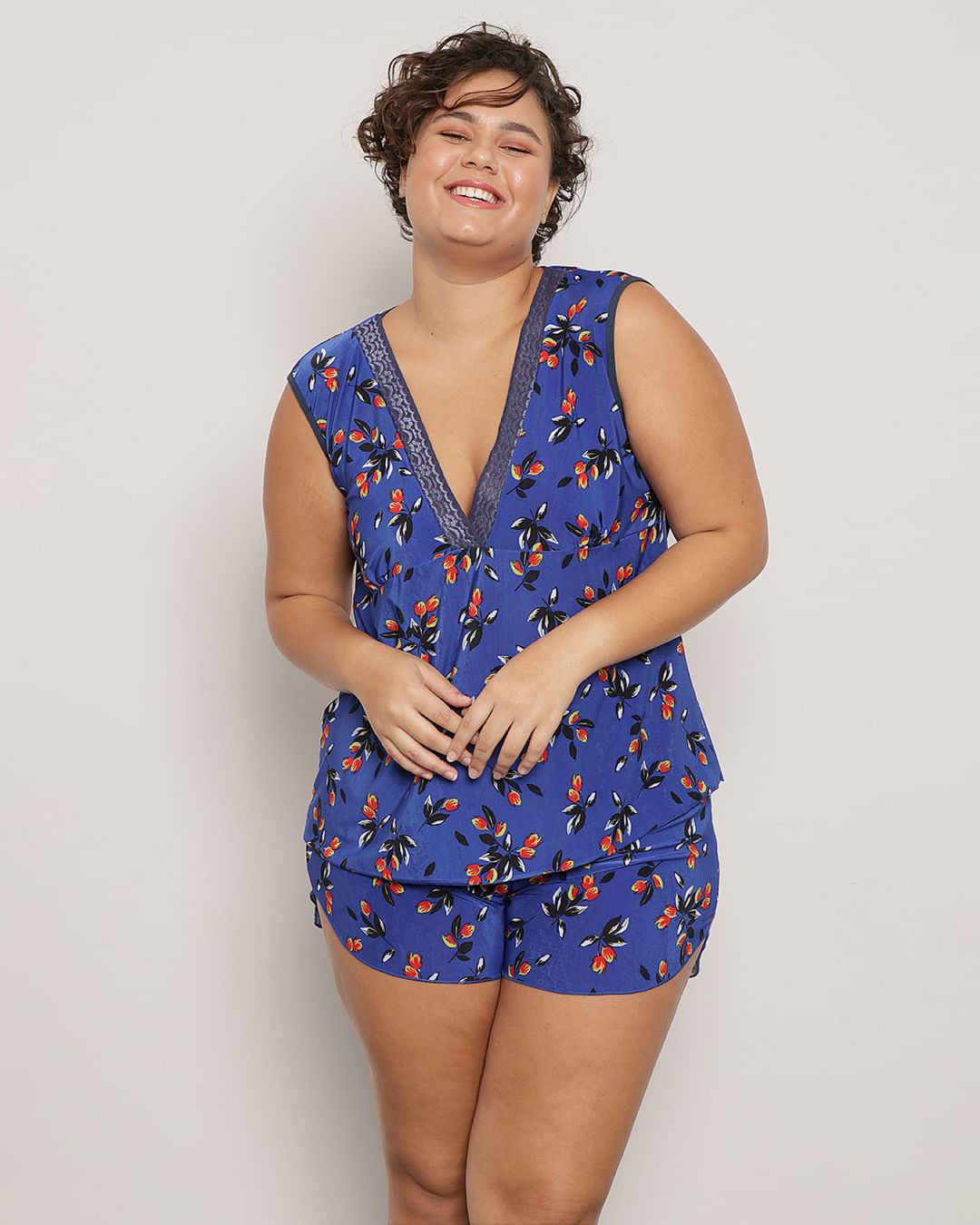 Pijama-Plus-Size-Feminino-Estampado-Floral-Cores-Sortidas