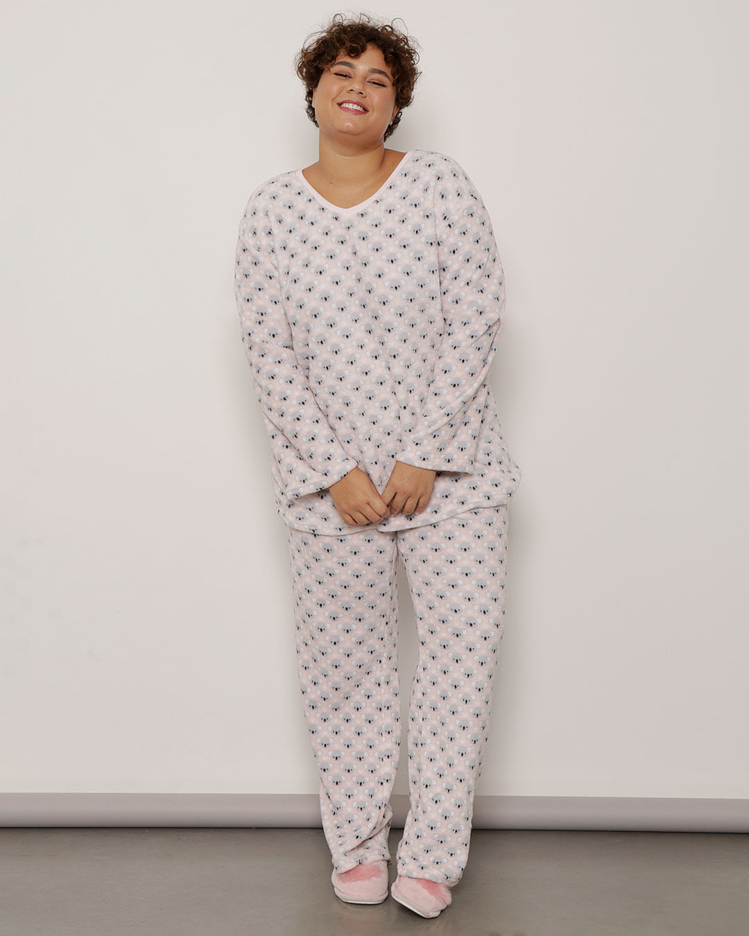 Pijama-Plus-Size-Feminino-Longo-Estampa-Coala-Soft-Rosa