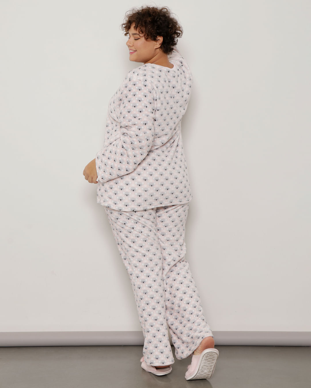 Pijama-Plus-Size-Feminino-Longo-Estampa-Coala-Soft-Rosa