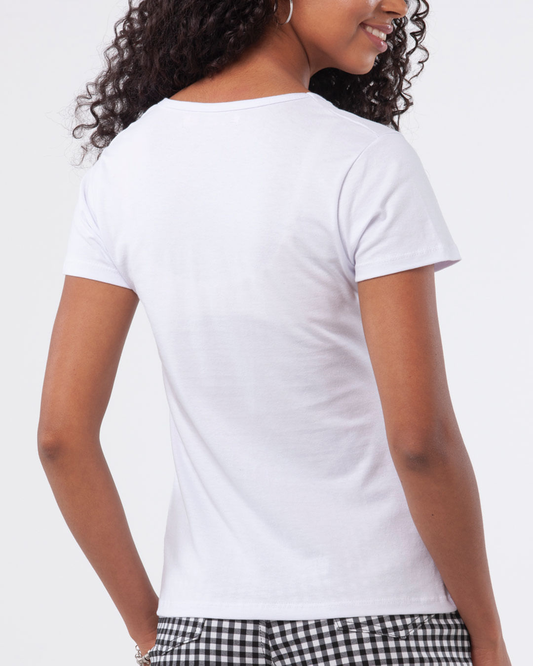 Camiseta-Feminina-Basica-Decote-V-Branco