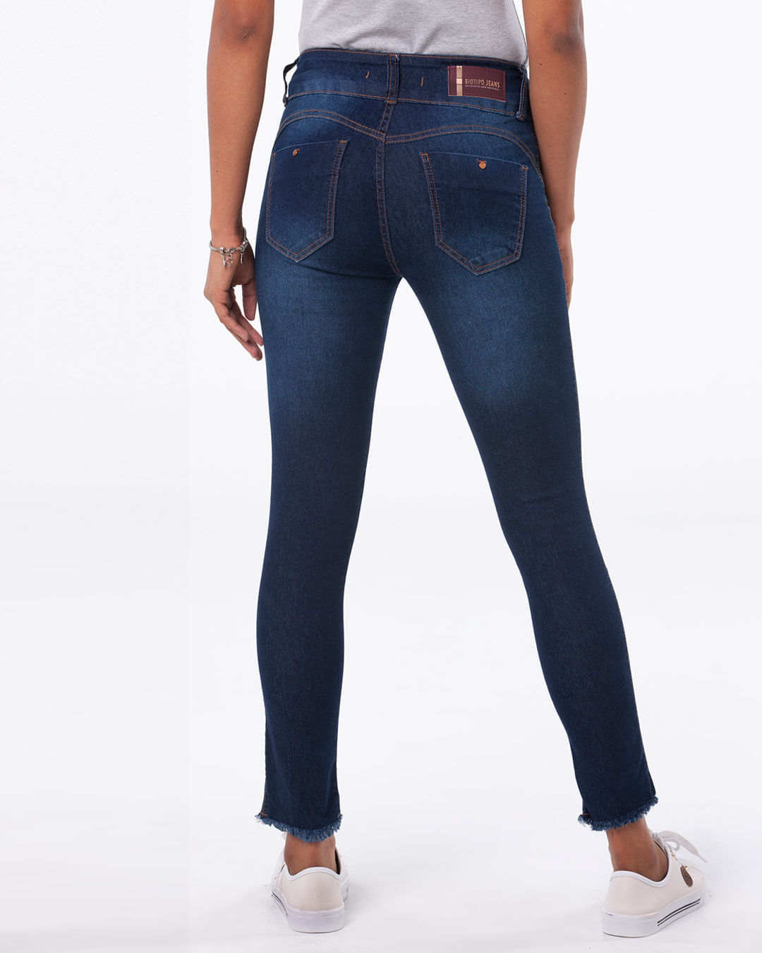 Calca-Jeans-Feminina-Cigarrete-Mullet-Biotipo-Azul-Escuro